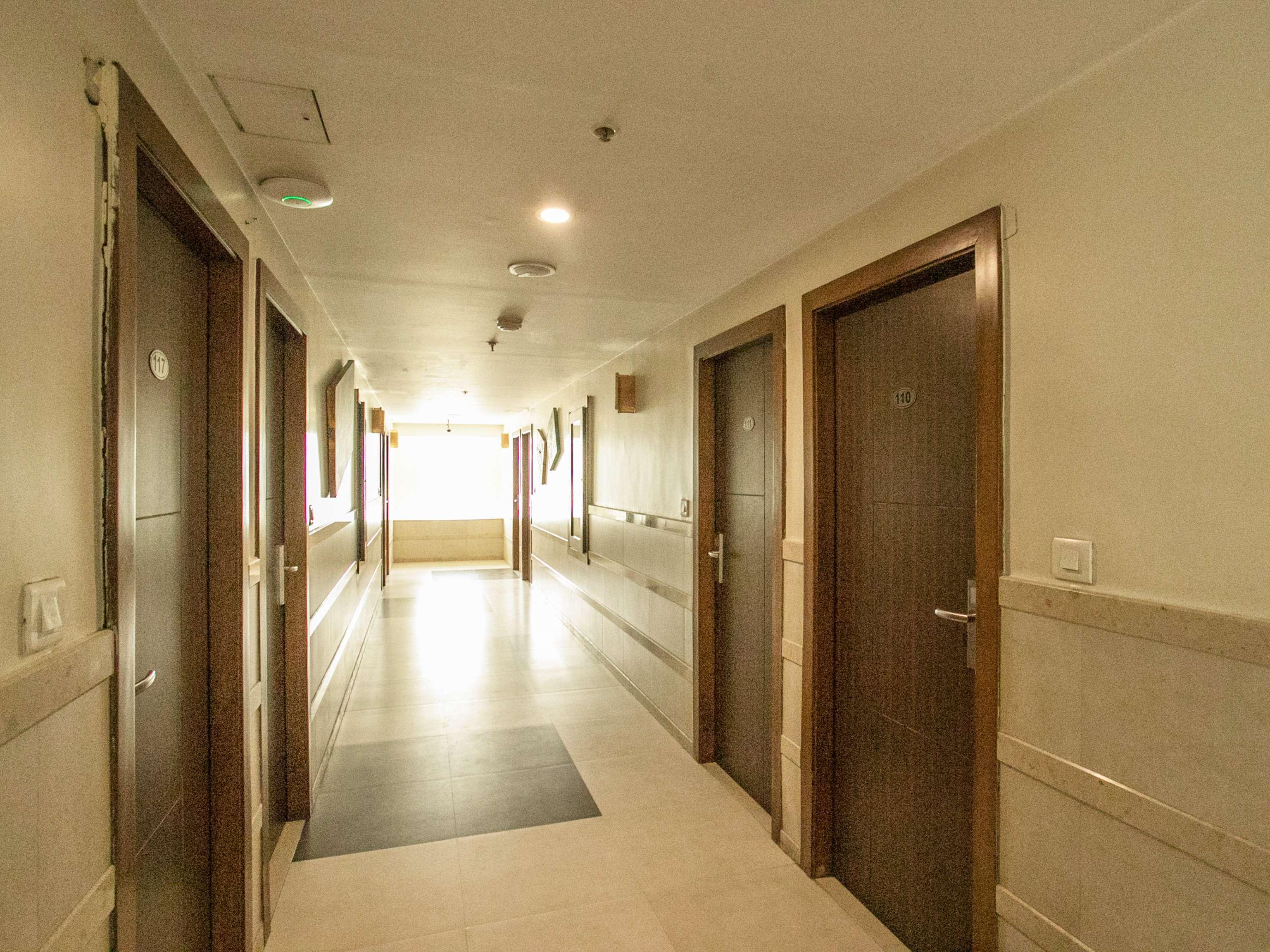 Capital O 14972 Hotel Ekaa Bangalore Esterno foto