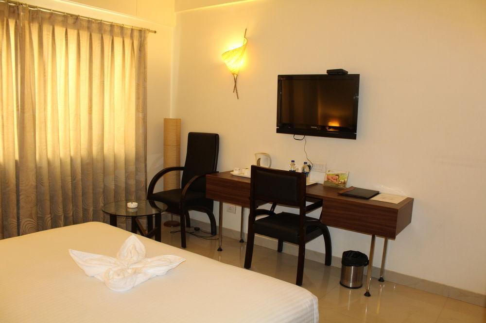 Capital O 14972 Hotel Ekaa Bangalore Esterno foto